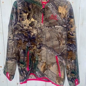 Realtree women’s half zip pull over fleece